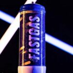 Fastgas lachgas GasAdam020 cilinder met zwart-gele verpakking en veilige dop.